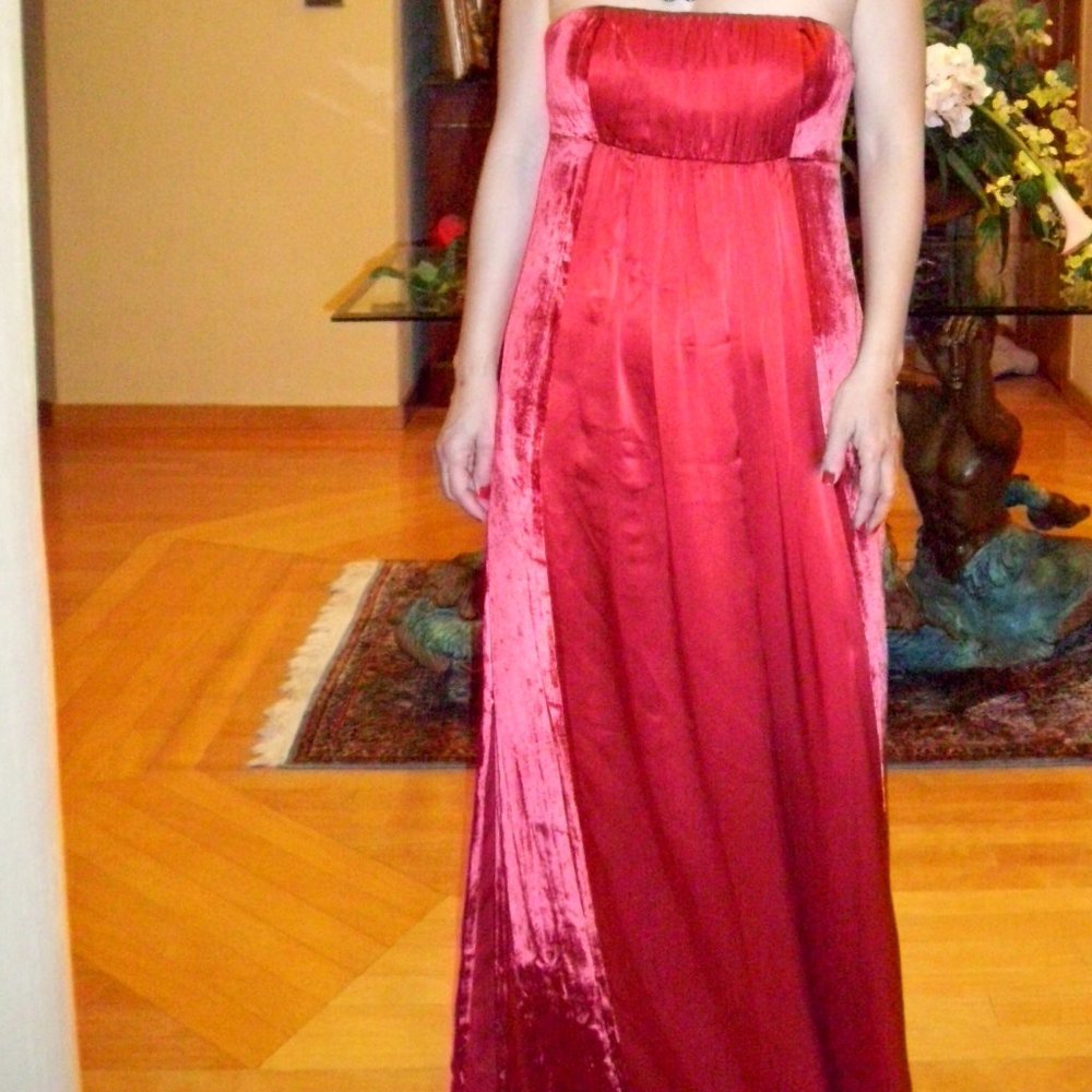 Kay Unger Red Velvet Evening Gown - Size 8
